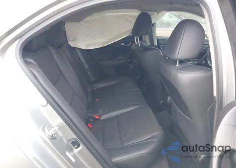 2010 Acura Tsx z USA, uszkodzony, nr VIN JH4CU2F67AC028160